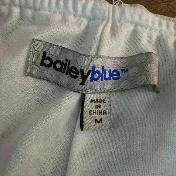 Bailey Blue Floral Print Dress - Picture 14 of 14